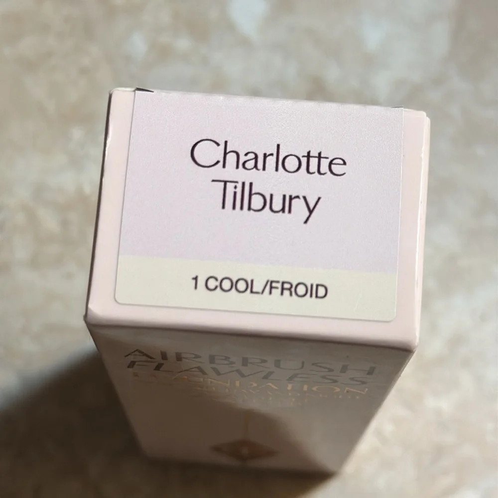 Charlotte Tilbury Airbrush Flawless Foundation Long Lasting 1 Cool NEW IN BOX